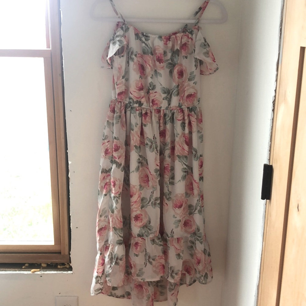 White dresses with pink roses